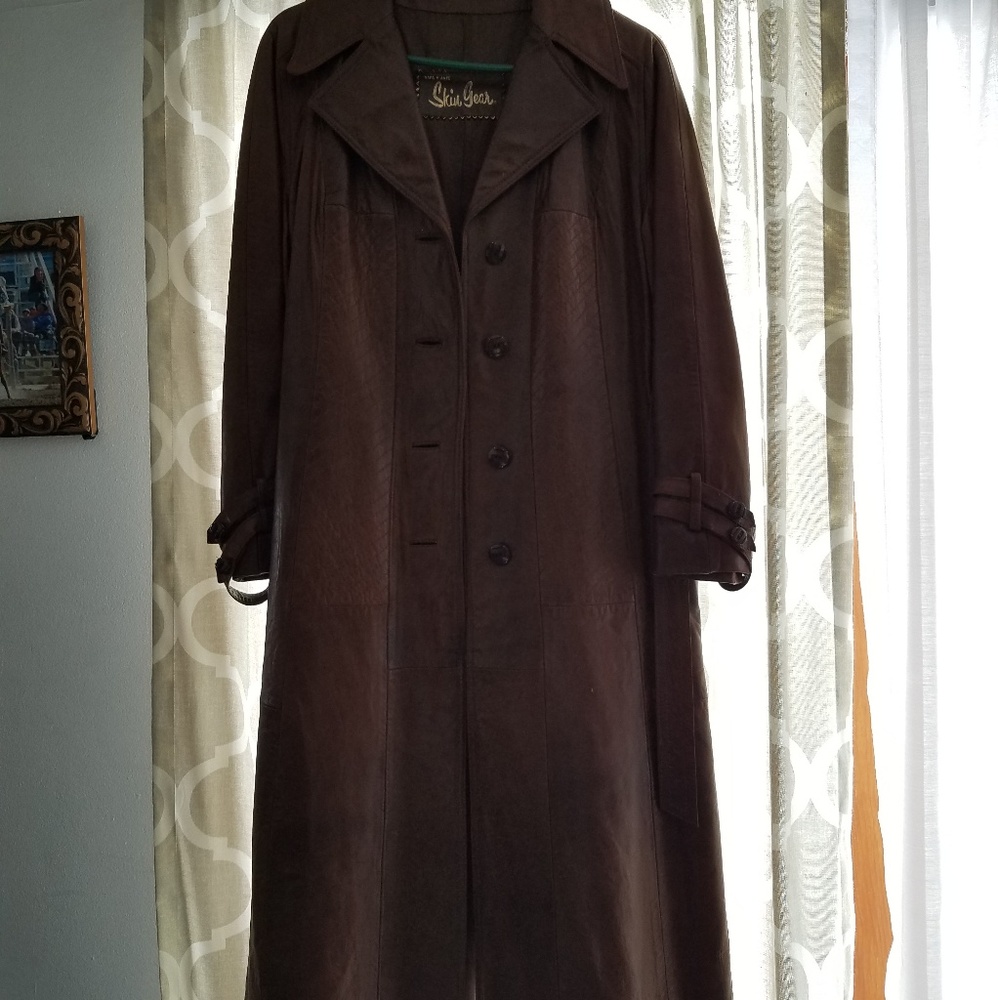 Vintage long, leather womens coat